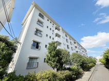 たまプラーザ団地５街区９号棟の画像