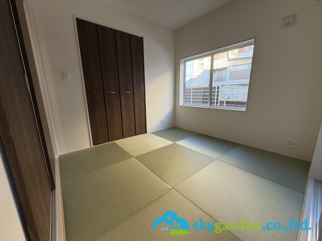 茅ヶ崎市浜須賀　新築戸建　全2棟2号棟の和室|ゆったりとくつろげる和室です