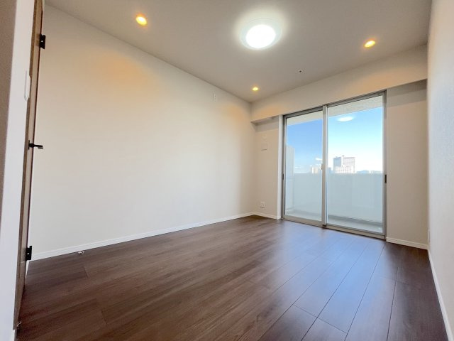 アイランドタワースカイクラブC棟の洋室