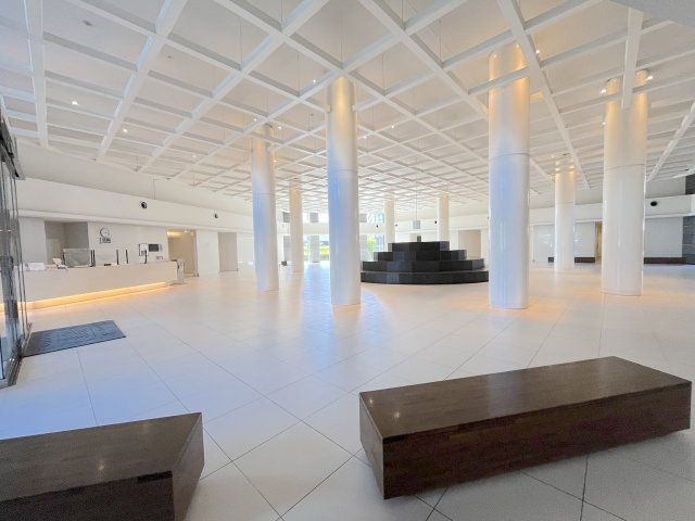 アイランドタワースカイクラブC棟のエントランス