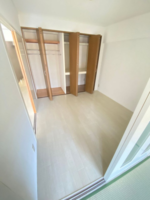 【洋室】 | アスモ岡町