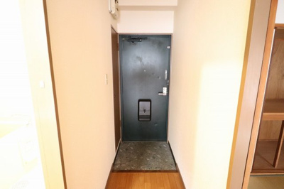 【玄関】 | イディアハイツ