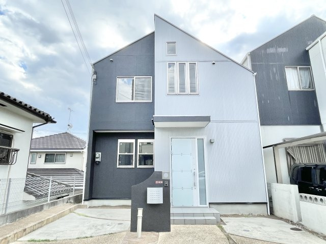 枚方市長尾元町3丁目　中古一戸建て