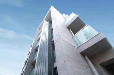 【外観】 | ミュージション野方 | 鉄筋コンクリート造のがっちりとした建物。