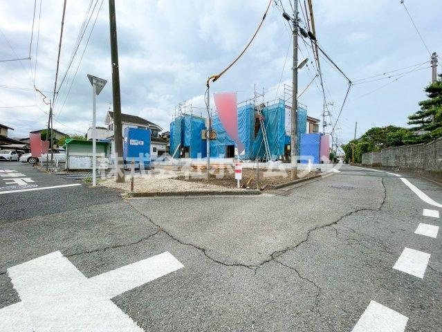 あきる野市野辺24-1期　全5棟現場の前面道路含む現地写真