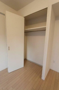 【収納】 | プライムアーバン西新宿Ⅰ | クローゼット完備。