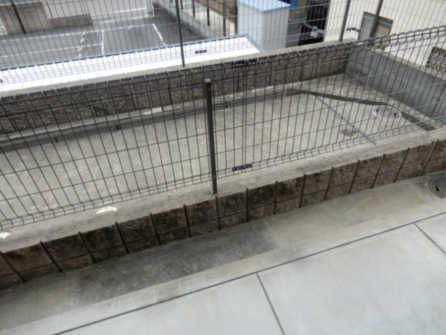 フレーズ上の山のバルコニー