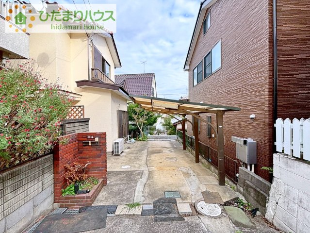 【駐車場】 | 柏市高田　中古戸建 | マイホームなら駐車場代がかかりません！しかも、自宅の駐車場で洗車ができます！今までコイン洗車に行っていた手間も省けて、節約にもつながります(^^♪