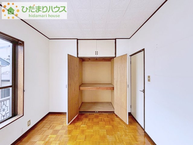 【収納】 | 柏市高田　中古戸建 | こたつや扇風機などの季節物もポンポンしまえる大容量の収納付き♪