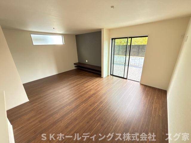 福知山長田７期１号棟新築建売住宅の居間・リビング