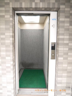 【その他共用部分】 | 勿論エレベーターが備え付けられています。