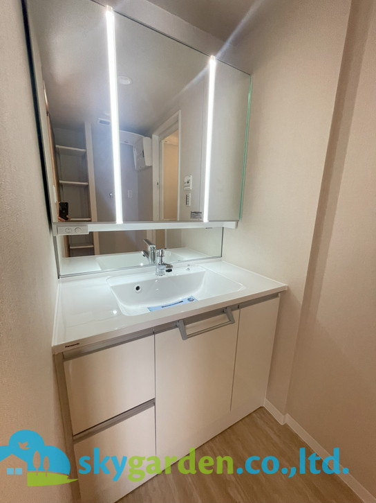 パレスヒルズ石名坂の独立洗面台