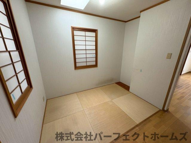 宮之阪3丁目戸建の和室|和室がひろがる居住スペース