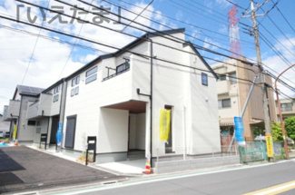 【前面道路含む現地写真】