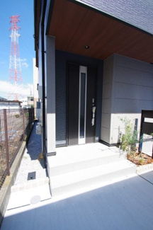 【エントランス】