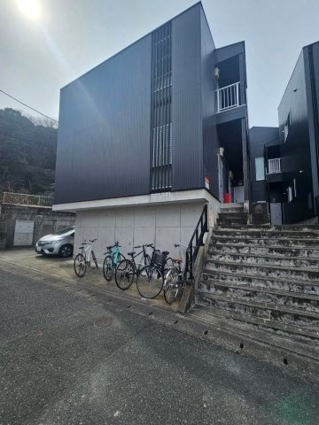 西片江アパートメントB棟