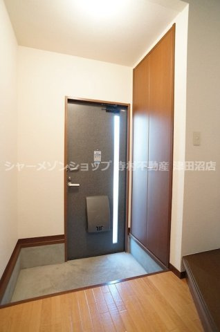 パークハイツ法典Nの玄関|他号室の写真になります。