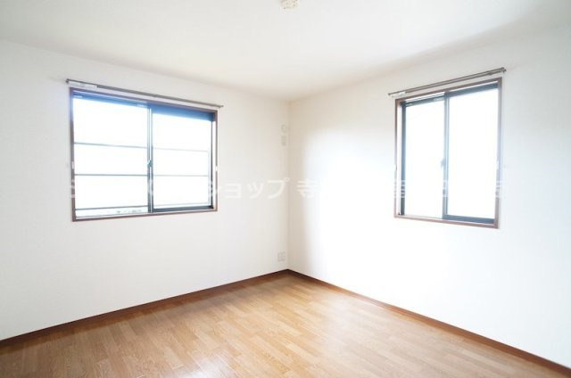 パークハイツ法典Nの寝室|他号室の写真になります。