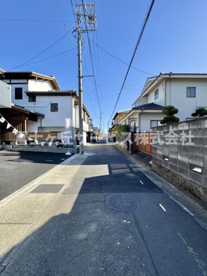【前面道路含む現地写真】 | 静岡市清水区船原2丁目 3期 新築一戸建て 2号棟 | 前面道路含む現地写真です