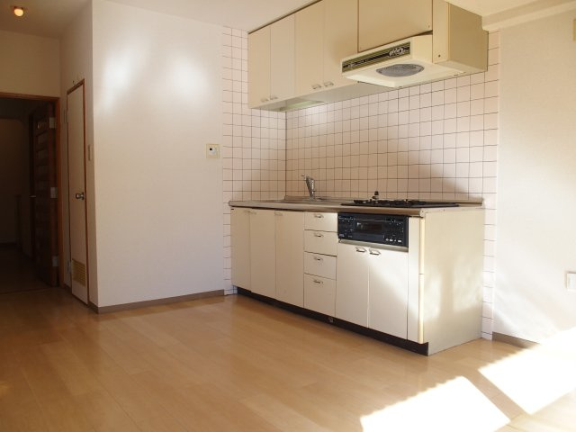 ガーデンコート大泉学園の居間・リビング