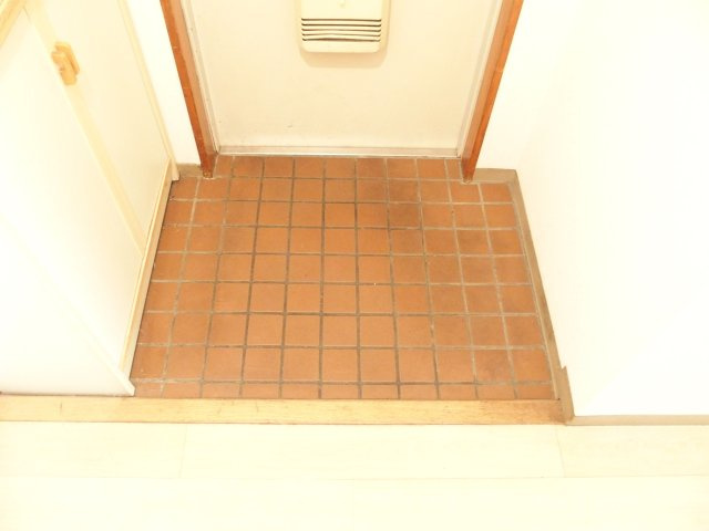 ガーデンコート大泉学園の玄関