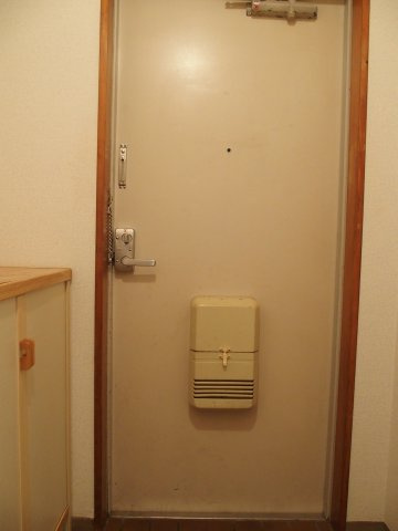 ガーデンコート大泉学園の玄関