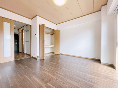 【居間・リビング】 | ホーメスト北原T・M【名古屋市賃貸・独立洗面台】