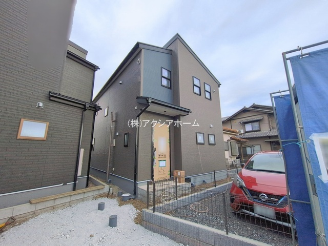 入間市仏子・全3棟　新築一戸建　1号棟　～リビングイン階段～