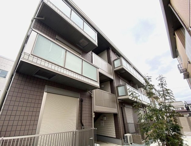 トリニティⅠ号館の外観