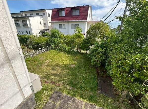 タウン石尾台の庭