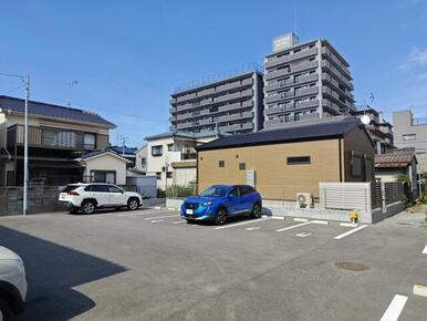 中園貸家の駐車場|カースペースがあります