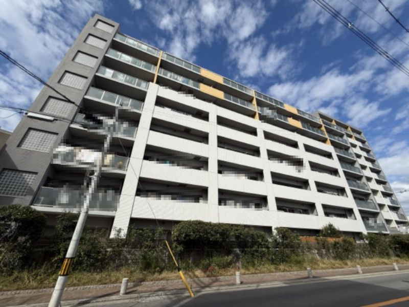 レスタージュ鳳の外観