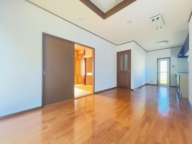 【居間・リビング】