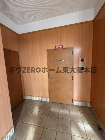 プロスペクト美章園の玄関