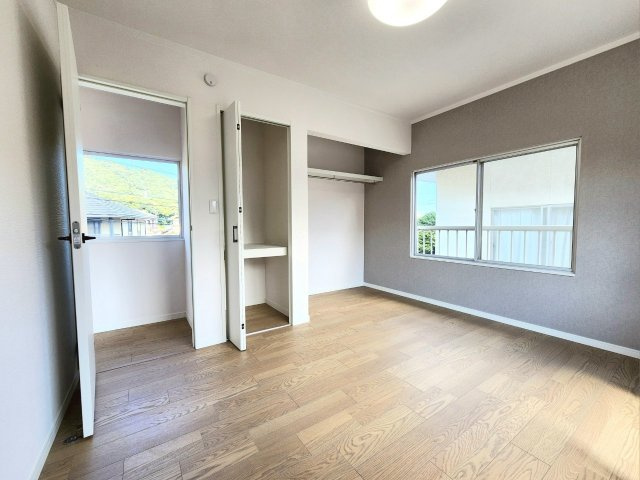 【リフォーム × 中古戸建て】北九州市門司区吉志6丁目の洋室|2階南側6帖洋室です♪