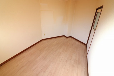 【洋室】 | 今清マンション