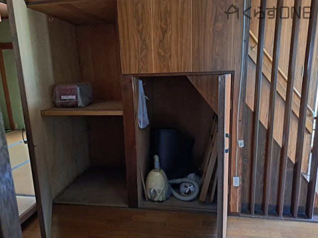 【収納】 | 姫路市飾東町夕陽ケ丘／中古戸建