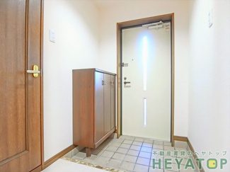 【玄関】 | シューズボックス付き玄関（同仕様写真）