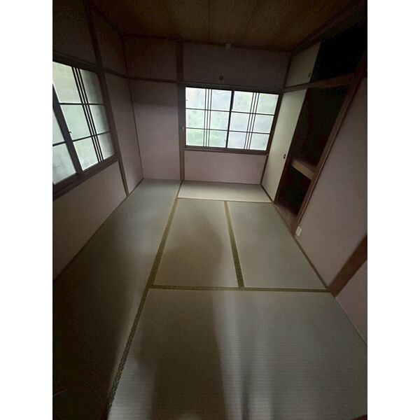 城の下通アパートの和室