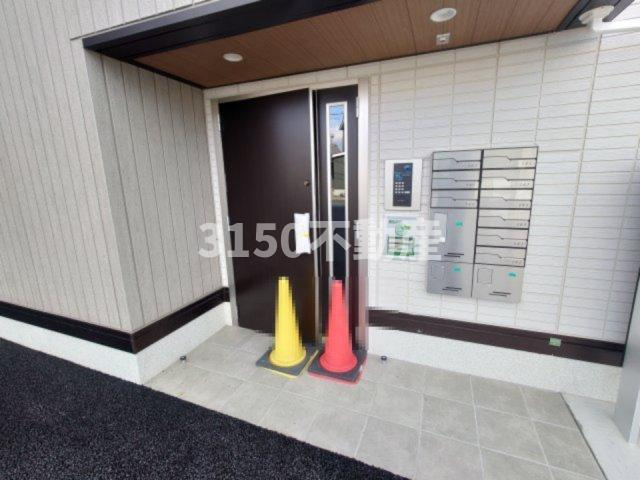 セレスティア岐南　Westのエントランス