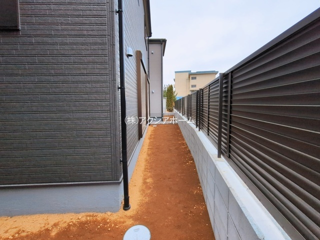 入間市仏子・全3棟　新築一戸建　2号棟　の前面道路含む現地写真|現地写真（2025年10月23日撮影）