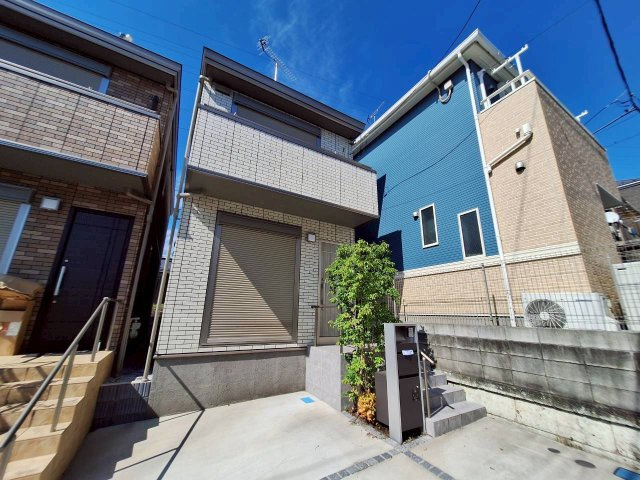 港北区新吉田町戸建　A棟の外観