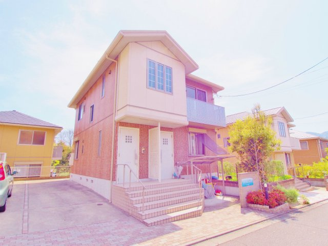 アクアみどり坂　B棟の外観