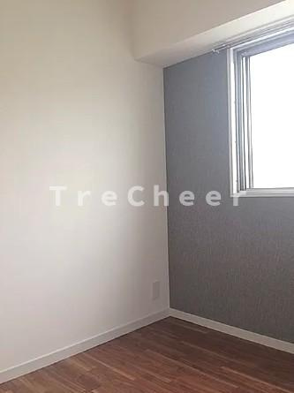 セントメアリー志村坂上の洋室