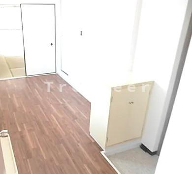 セントメアリー志村坂上の玄関