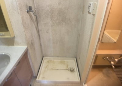 【ランドリースペース】 | センチュリーめじろ台 | ランドリースペースも気になります。洗濯機置場があり「洗う、干す、取り込む、アイロンがけ、たたむ」など、洗濯に関する家事をするための空間です。広さや収納など付帯設備も含めて、詳細は現地でご確認ください。