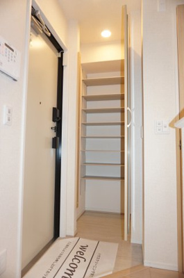 【玄関】 | グラディーヴォレ | グラディーヴォレ　玄関