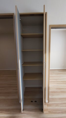 【収納】ワコーレロイヤルガーデン北本Ｆ棟 