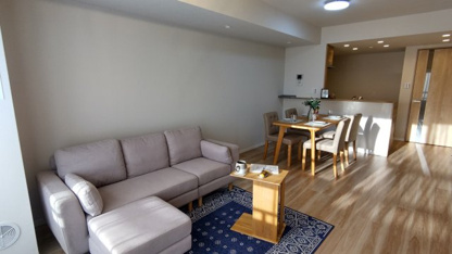 【居間・リビング】ワコーレロイヤルガーデン北本Ｆ棟 