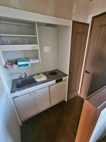 宇都宮市下平出町　中古戸建のキッチン|2階ミニキッチンスペース